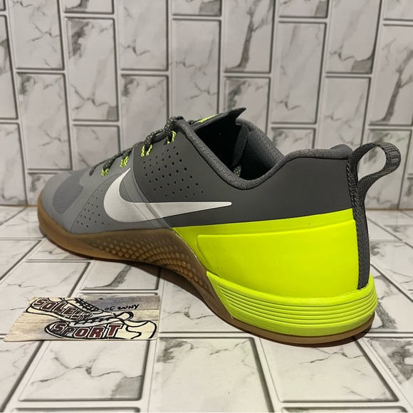 New Nike Metcon 1 Trainer Gym Workout Running Shoes Grey Volt CrossFit Mens 15 - Picture 10 of 12